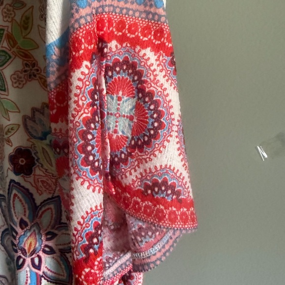 New Directions Floral Boho Peasant blouse bell split sleeves size medium - Picture 9 of 12